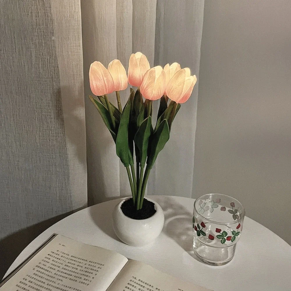 Tulip Night Light - Image 12